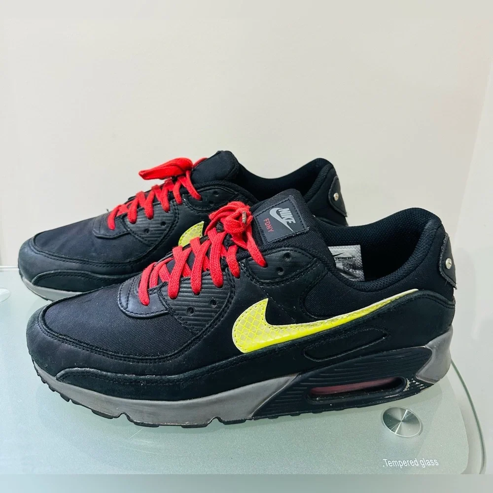 Nike Air Max 90 'New York- City Pack ' FDNY Men's Sz 10,5‎ (2019) Sneakers